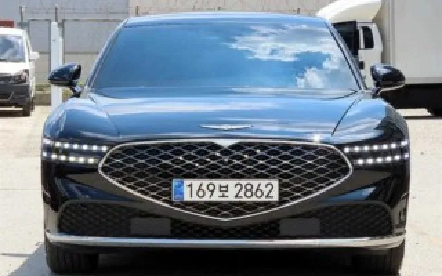 소나타라이즈 중고차 G90(RS4) 3.5T GDI AWD 매물 사진 11 - 2023/12 38,923km