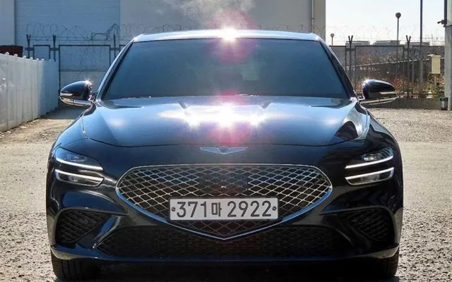 소나타라이즈 중고차 더 뉴 G70 슈팅브레이크 가솔린 2.0T 2WD 매물 사진 11 - 2022/08 80,000km
